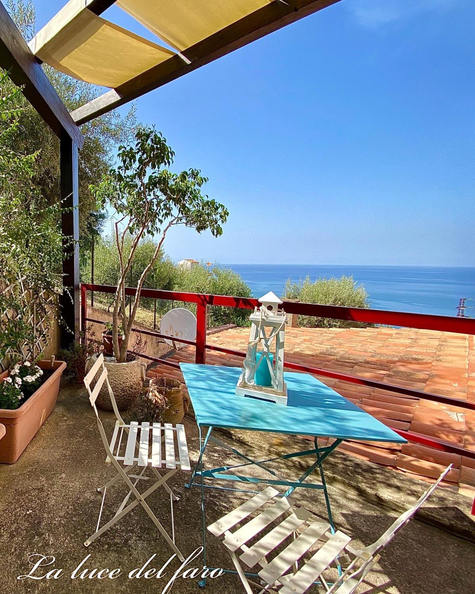 Apartamento La Luce Del Faro Cefalú Exterior foto